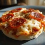 DIY Mini Breakfast Pizzas for Kids: Easy & Kid-Approved!