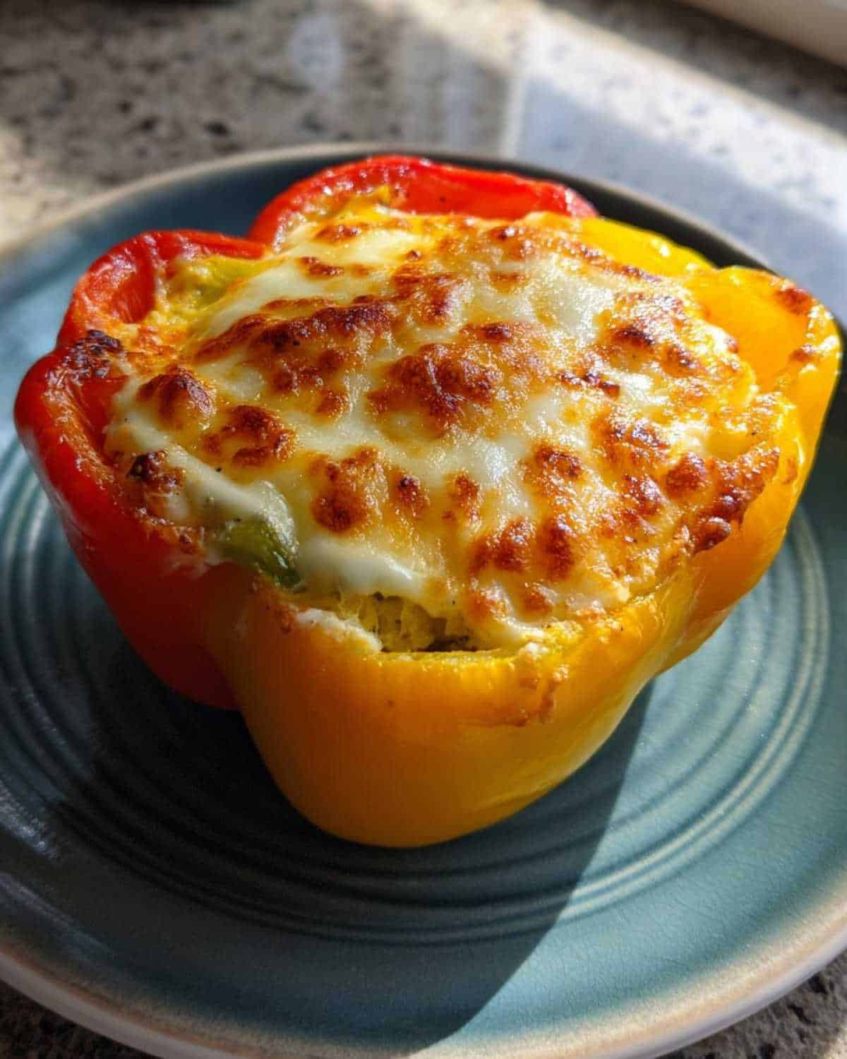 Egg Boats in Bell Peppers for Kids: Colorful & Nutritious - detail 1