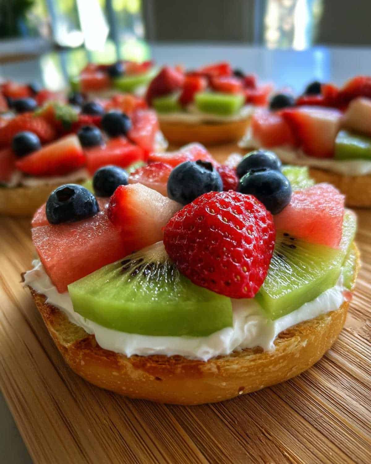 Mini Fruit Pizzas on Watermelon Slices for Kids: Refreshing & Fun - detail 2