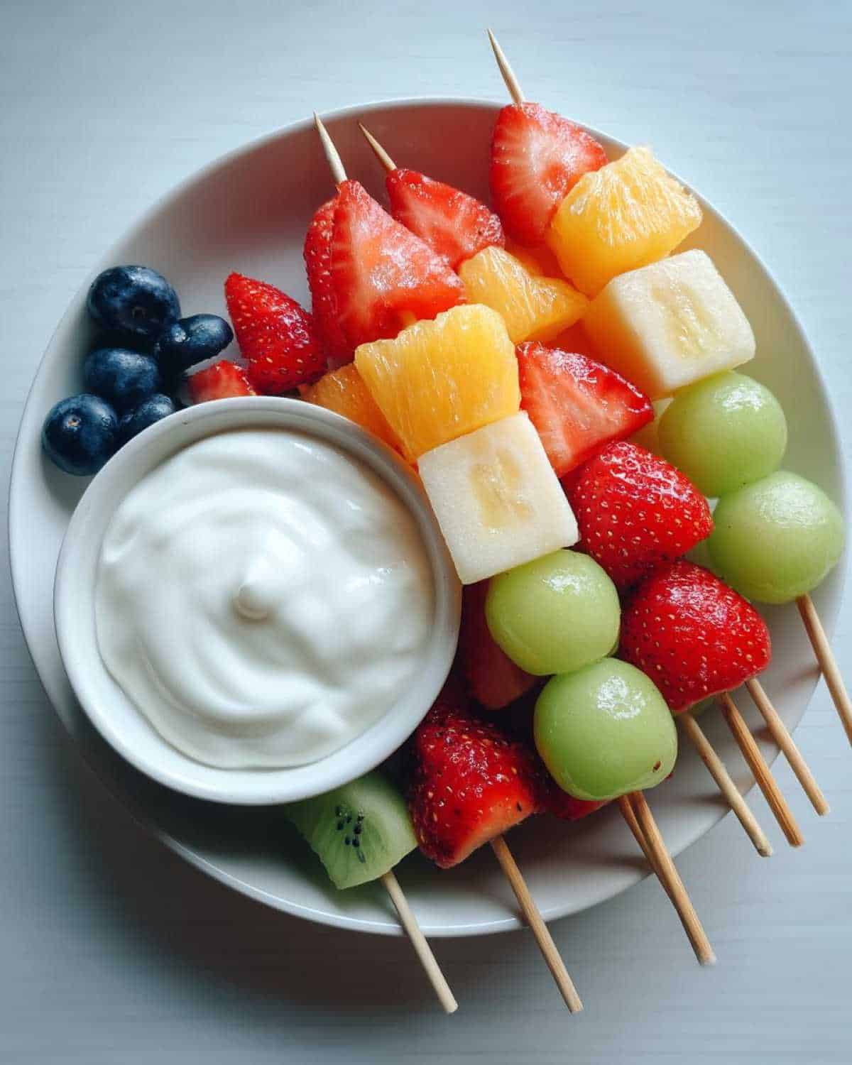 Rainbow Fruit Skewers Kids Love: Healthy Snack & Yogurt Dip Idea - detail 1