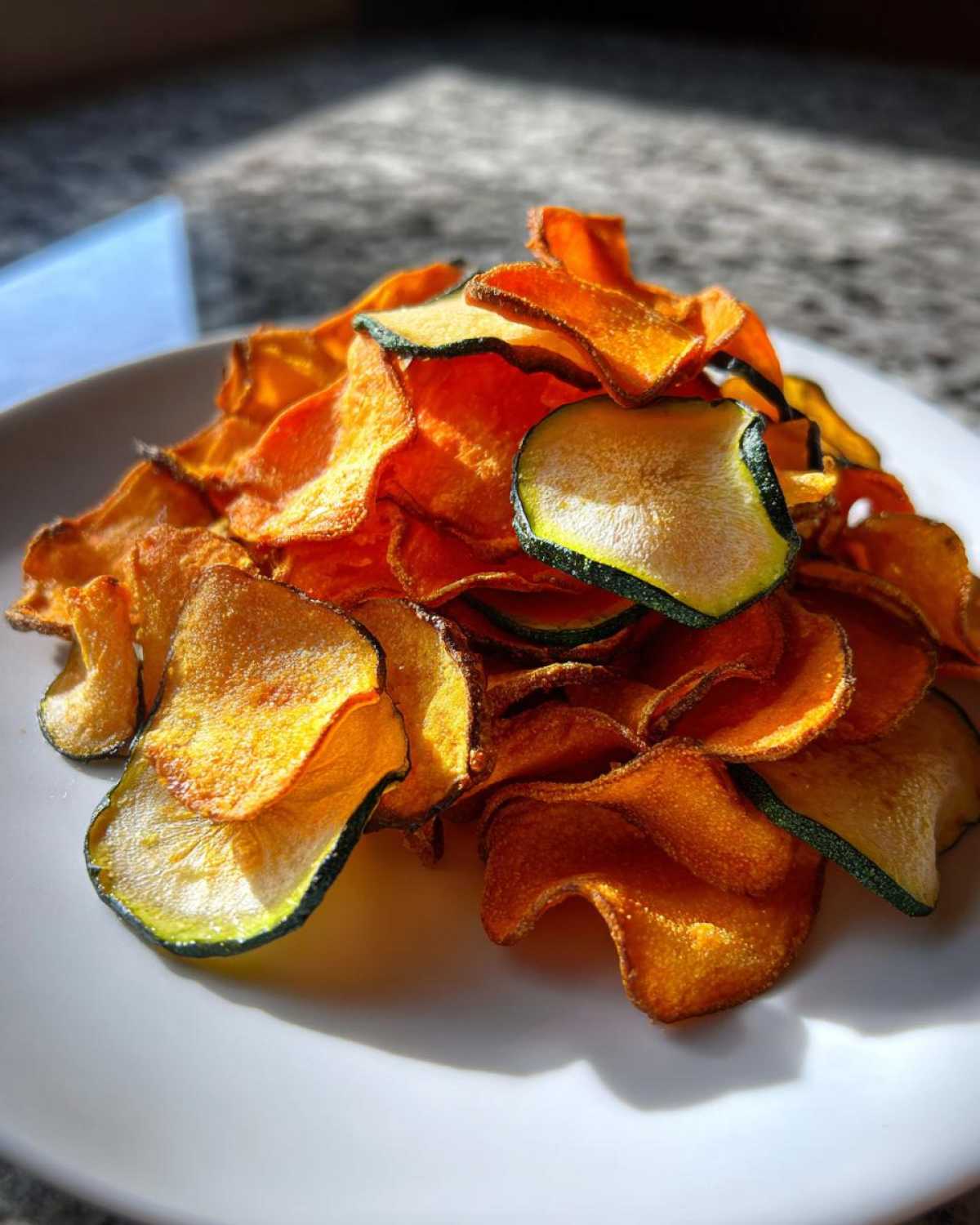 Kid-Friendly Air-Fried Veggie Chips - detail 2