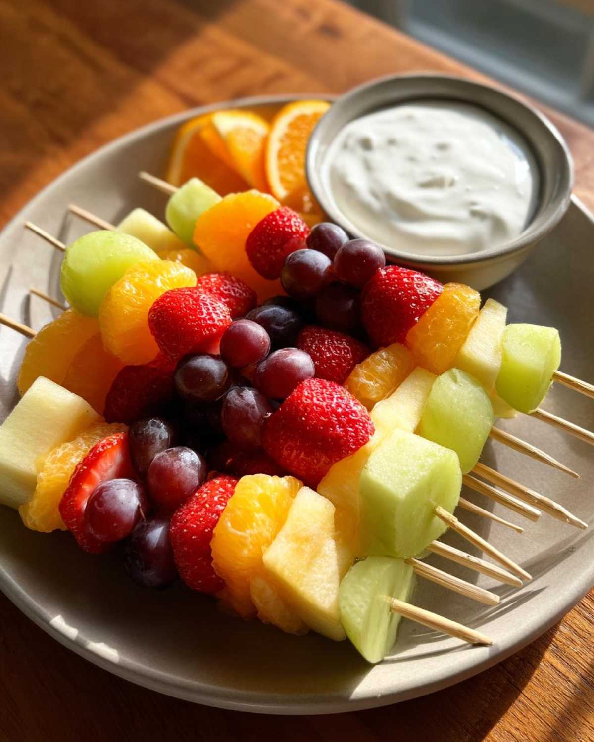 Kid-Friendly Apple Fruit Skewers with Yogurt Dip - detail 1