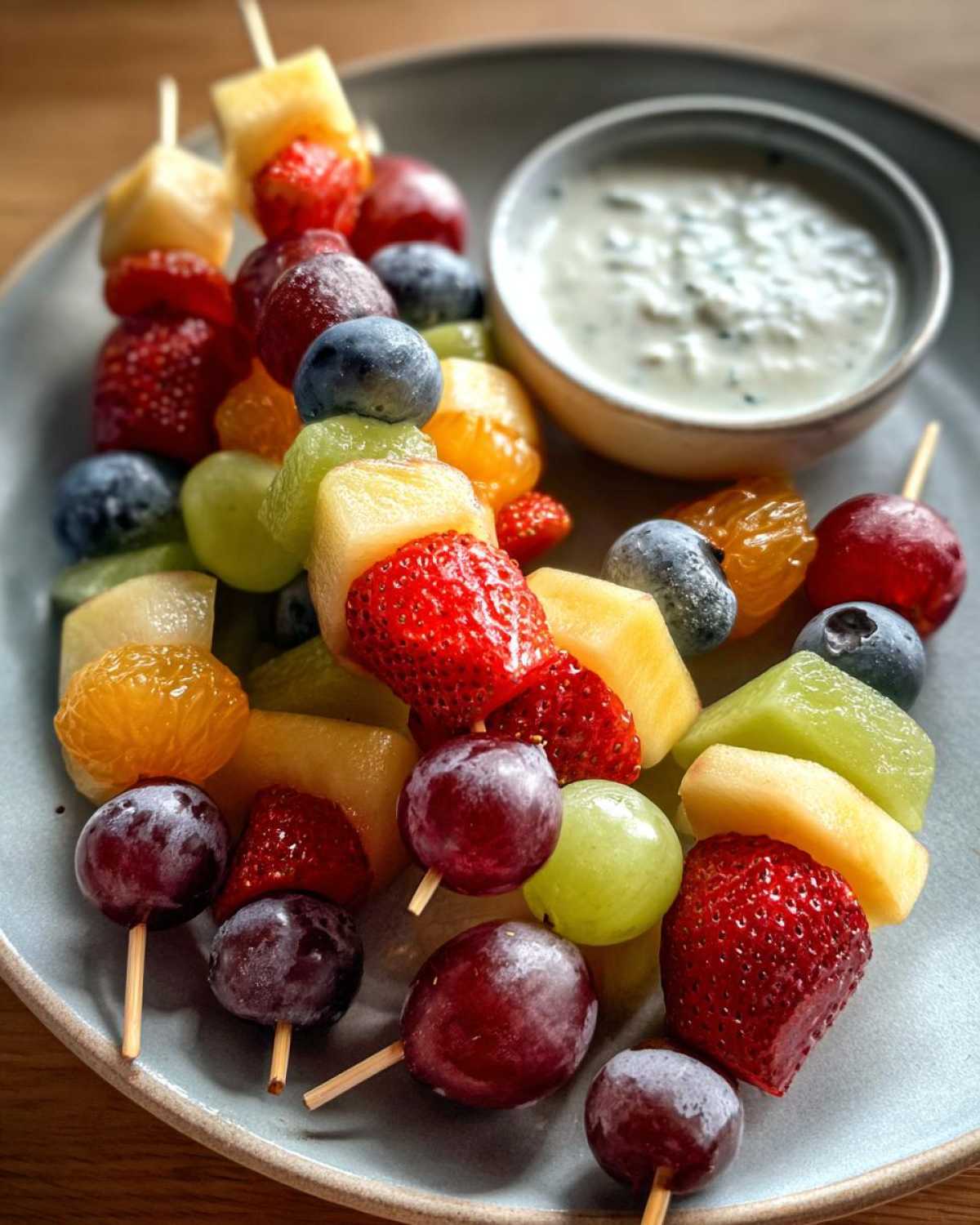 Kid-Friendly Apple Fruit Skewers with Yogurt Dip - detail 4