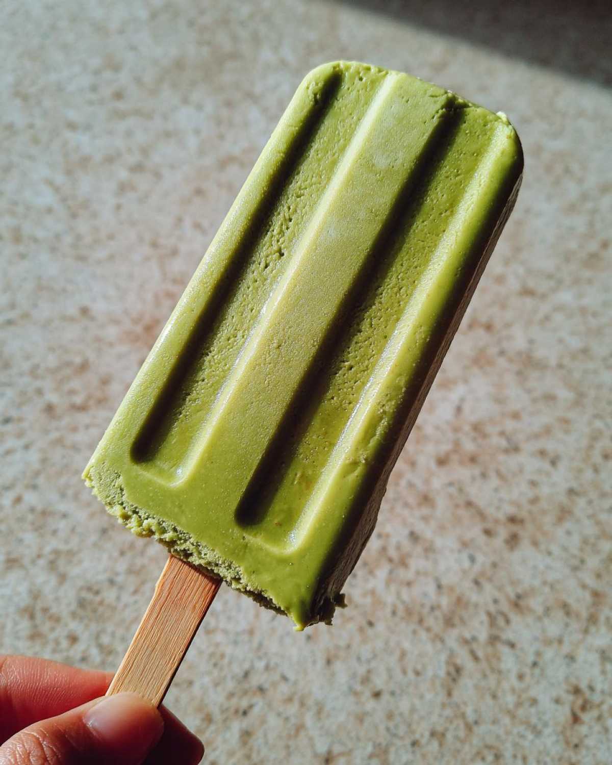 Kid-Friendly Avocado Banana Fruit Pops - detail 2