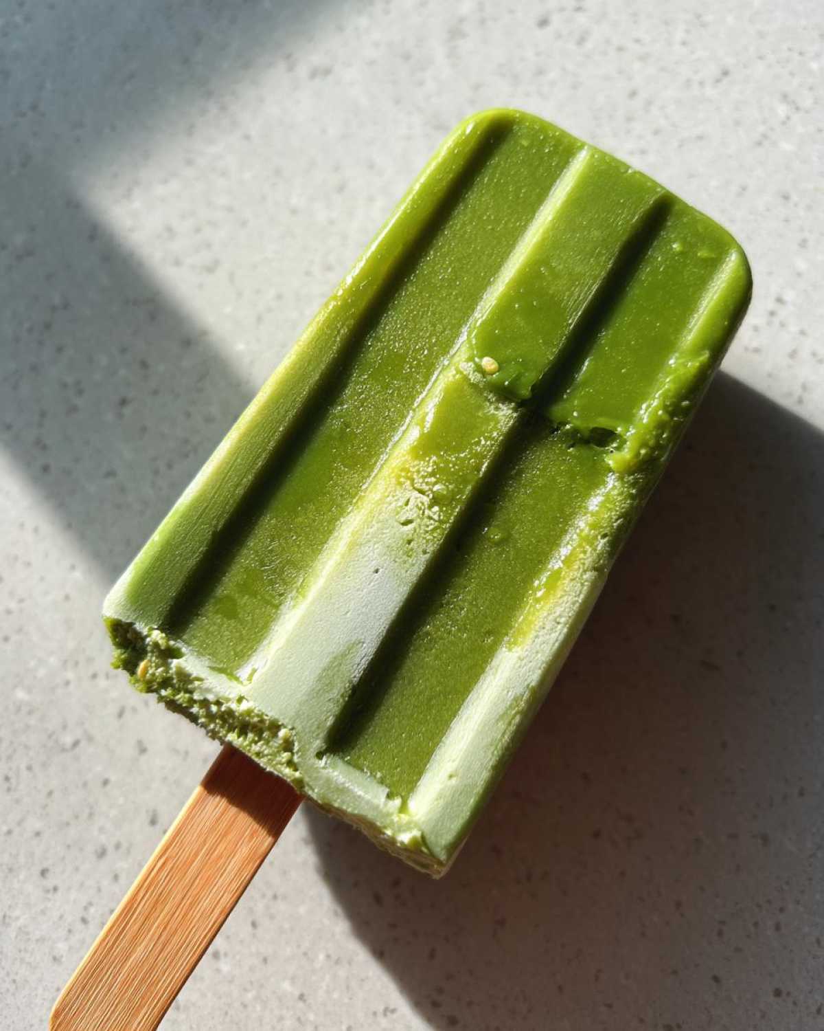 Kid-Friendly Avocado Banana Fruit Pops - detail 3