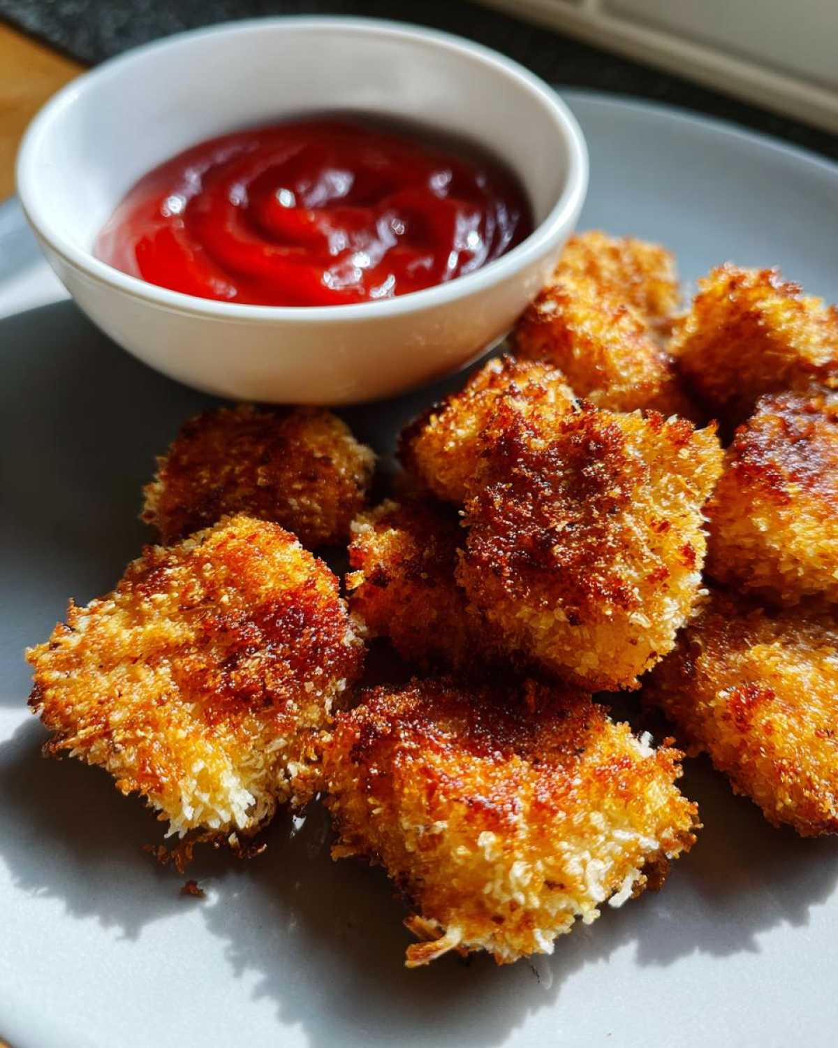 Kid-Friendly Baked Salmon Nuggets with Ketchup Dip - detail 1