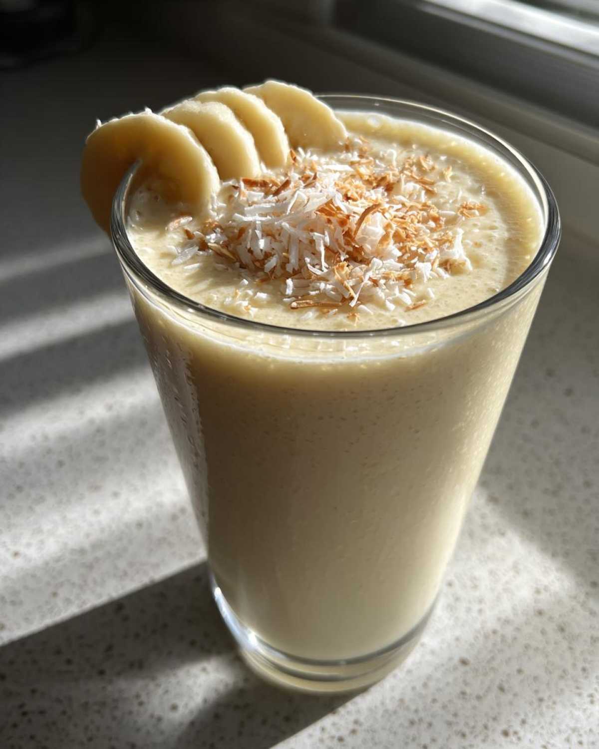 Kid-Friendly Banana Coconut Mini Smoothies - detail 1