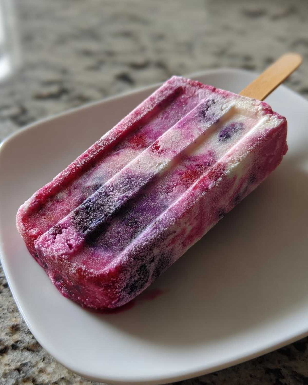 Kid-Friendly Berry Frozen Yogurt Pops - detail 1