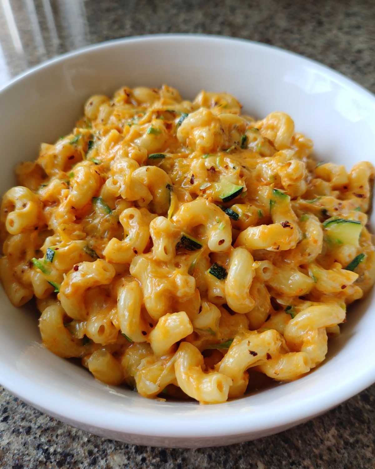 Kid-Friendly Cheesy Pasta with Hidden Zucchini - detail 1