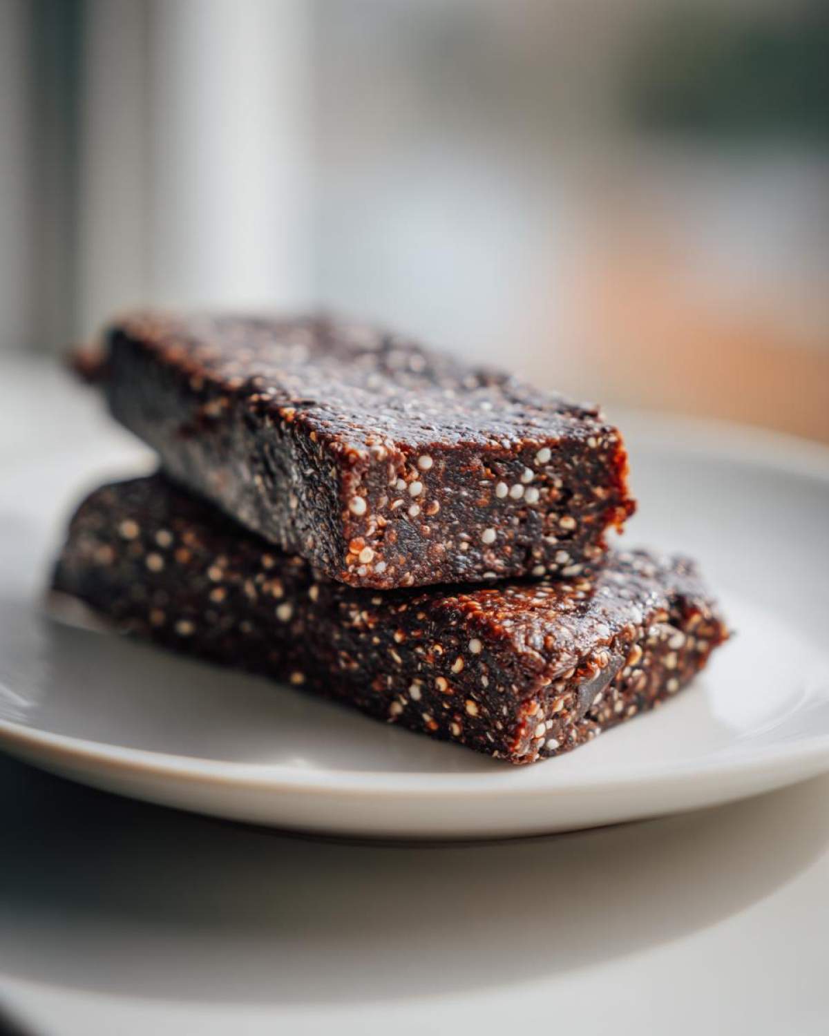 Kid-Friendly Chocolate Quinoa Bars - detail 2