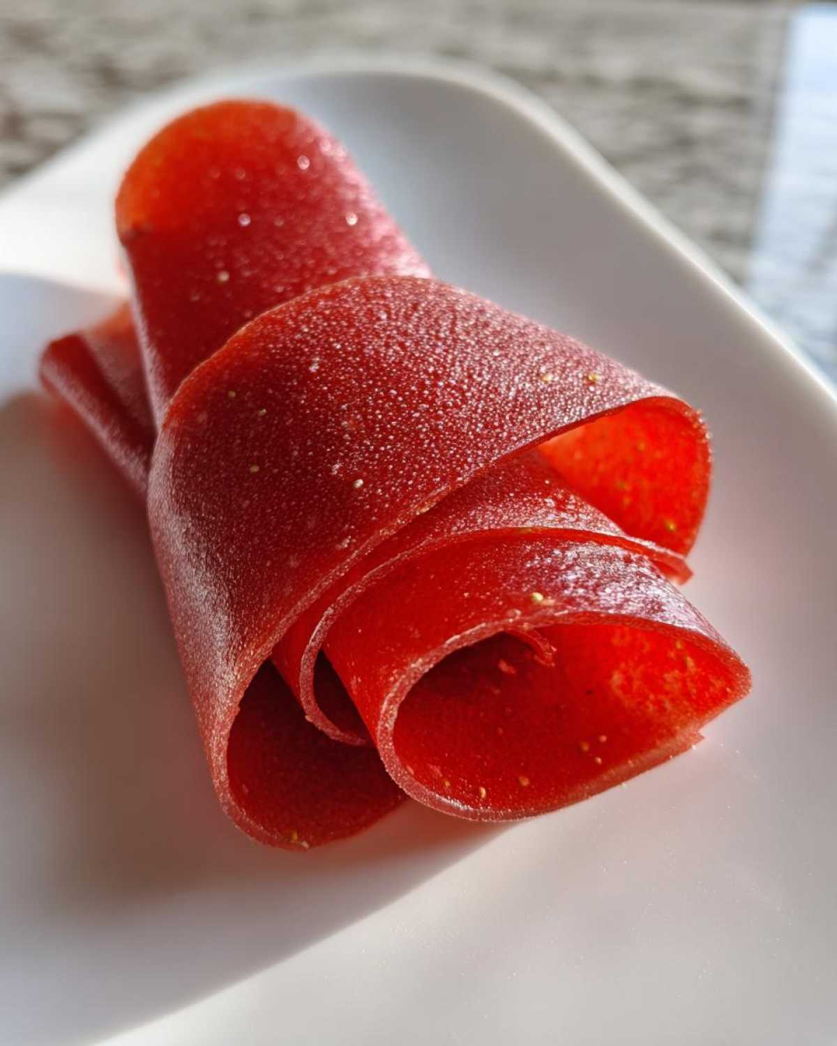 Kid-Friendly DIY Homemade Fruit Roll-Ups - detail 2