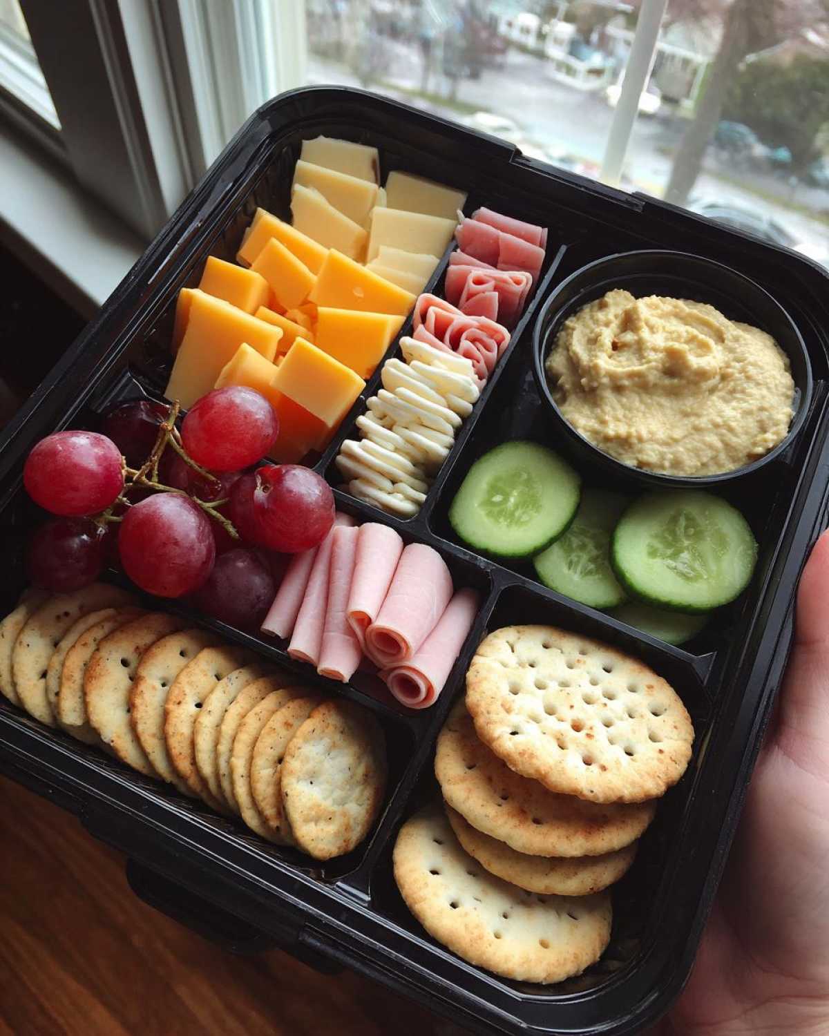 Kid-Friendly DIY Lunchables Snack Trays - detail 2