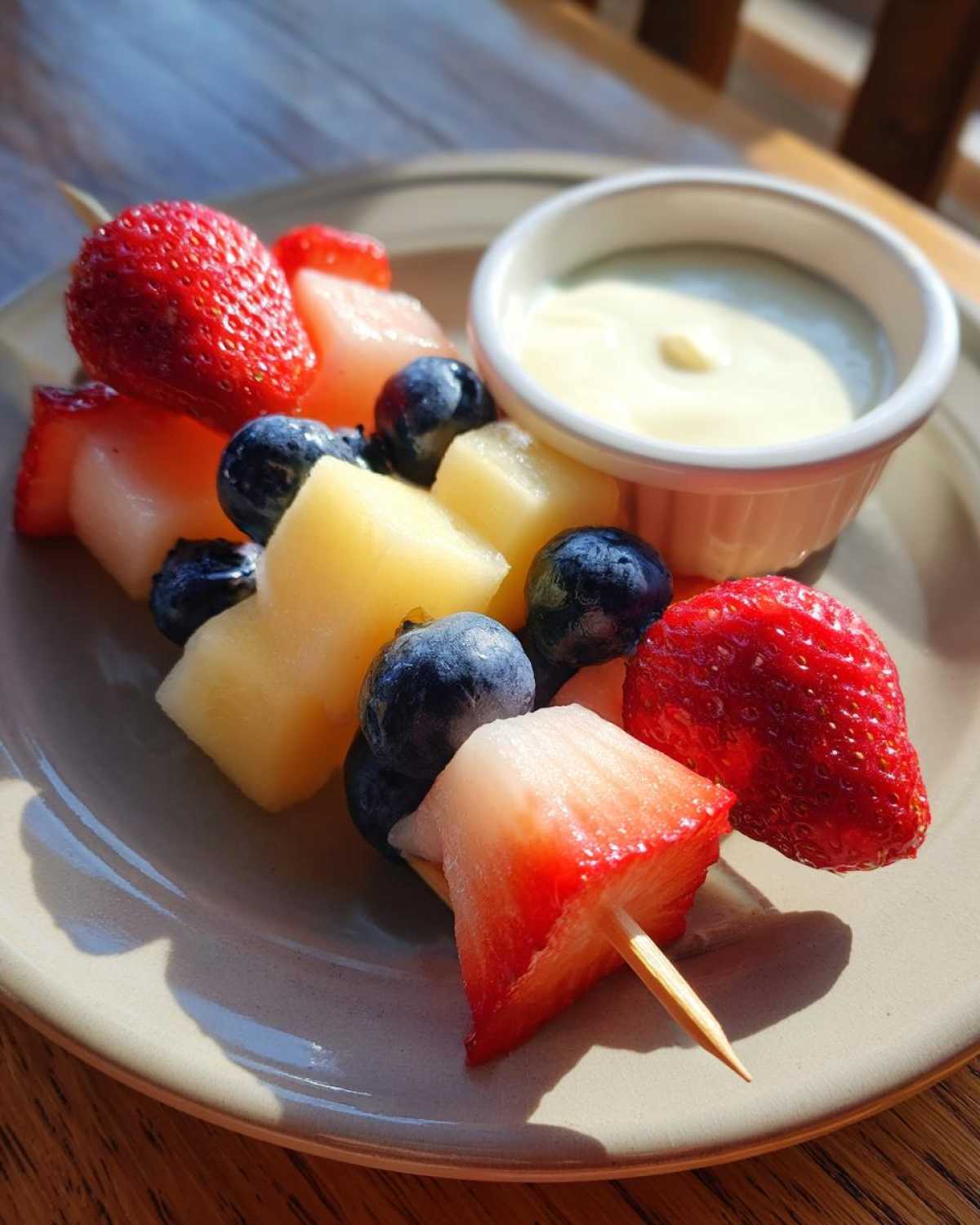 Kid-Friendly Fruit & Yogurt Skewers - detail 2
