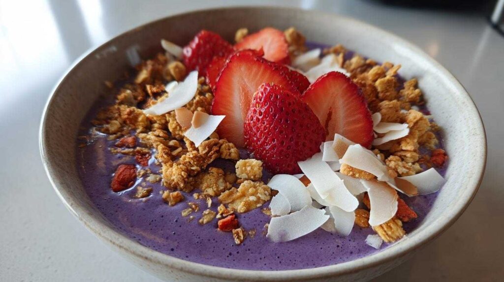Kid-Friendly Healthy Berry Smoothie Bowl