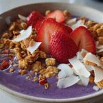 Kid-Friendly Healthy Berry Smoothie Bowl