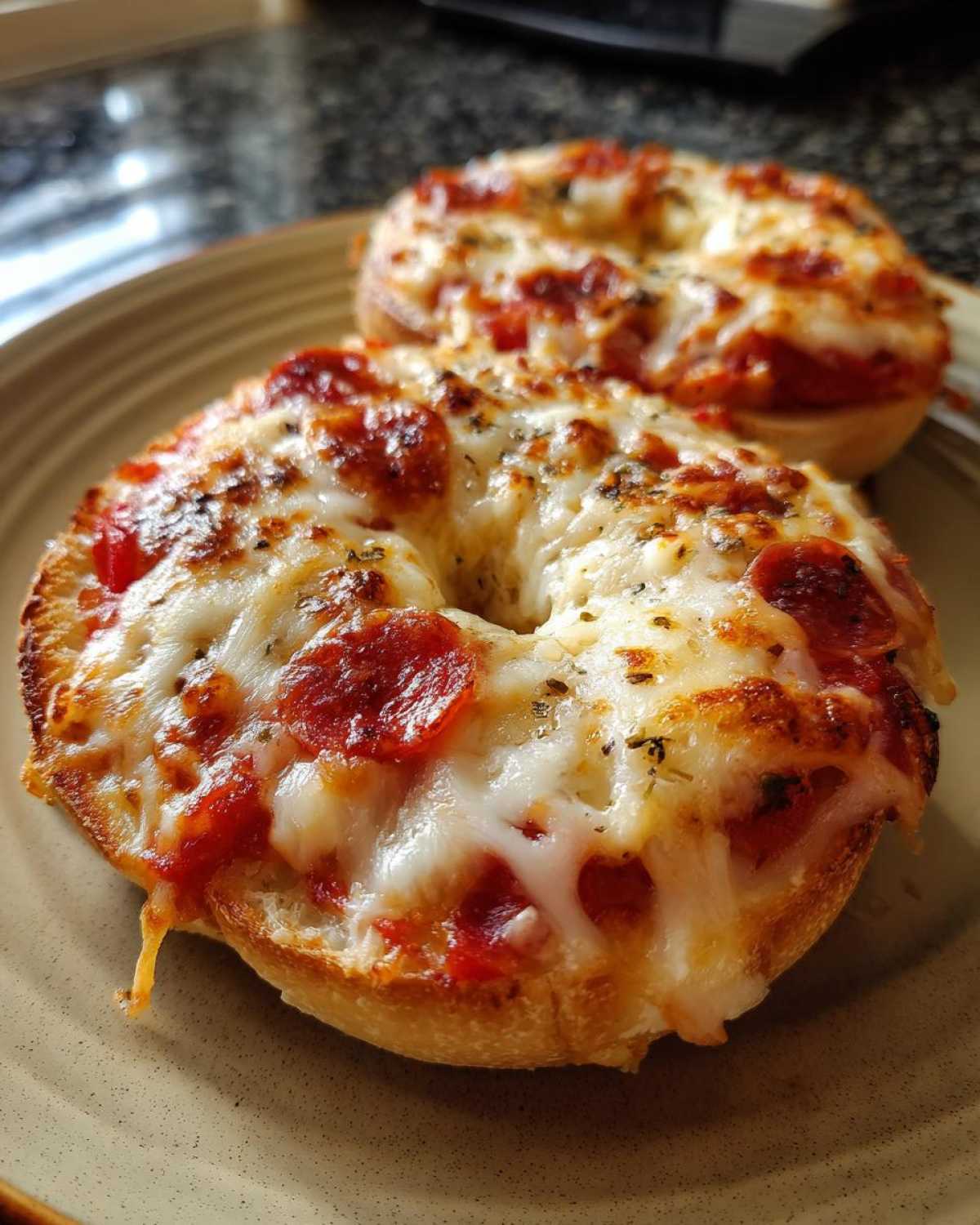 Kid-Friendly Kid-Friendly Air Fryer Pizza Bagels - detail 1