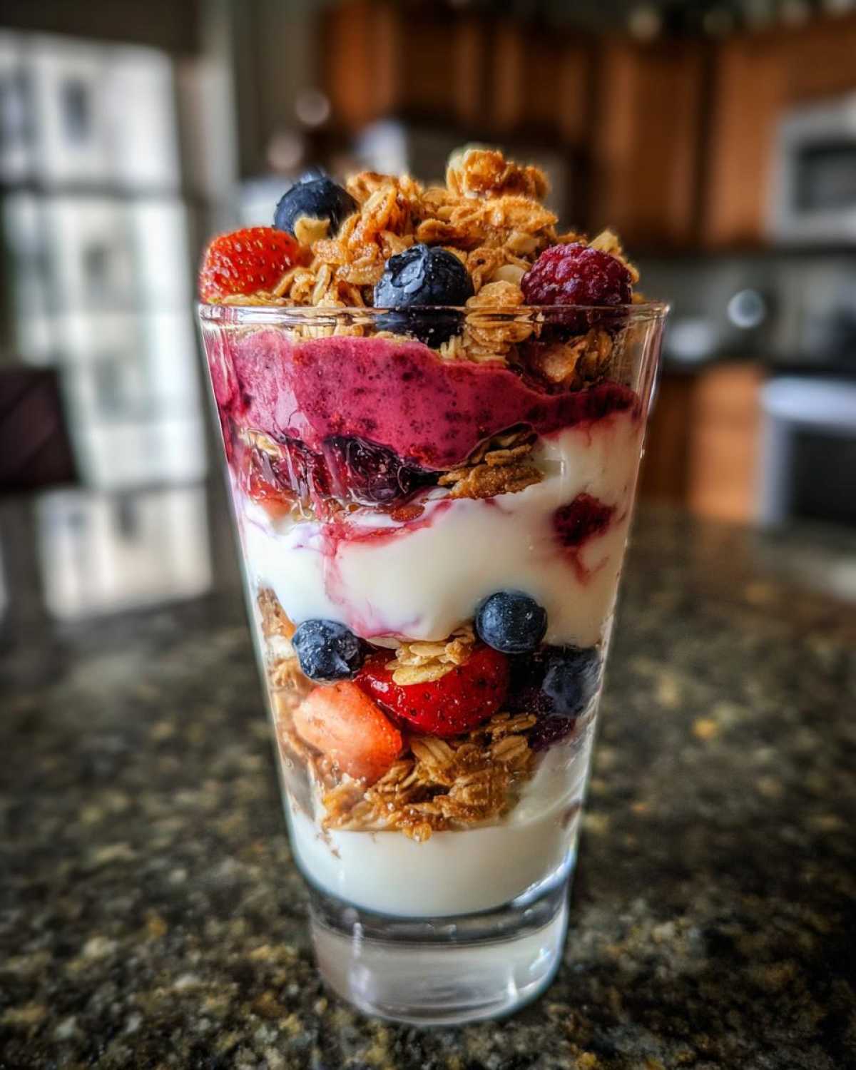 Kid-Friendly Layered Yogurt & Granola Parfaits - detail 2