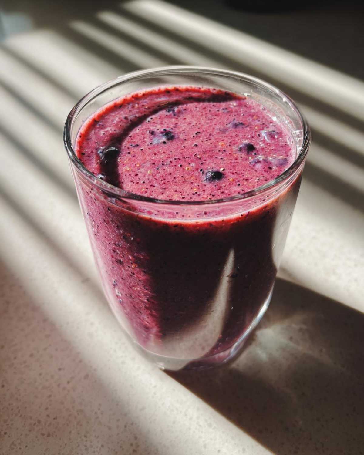 Kid-Friendly Mixed Berry Smoothie (No Sugar) - detail 4