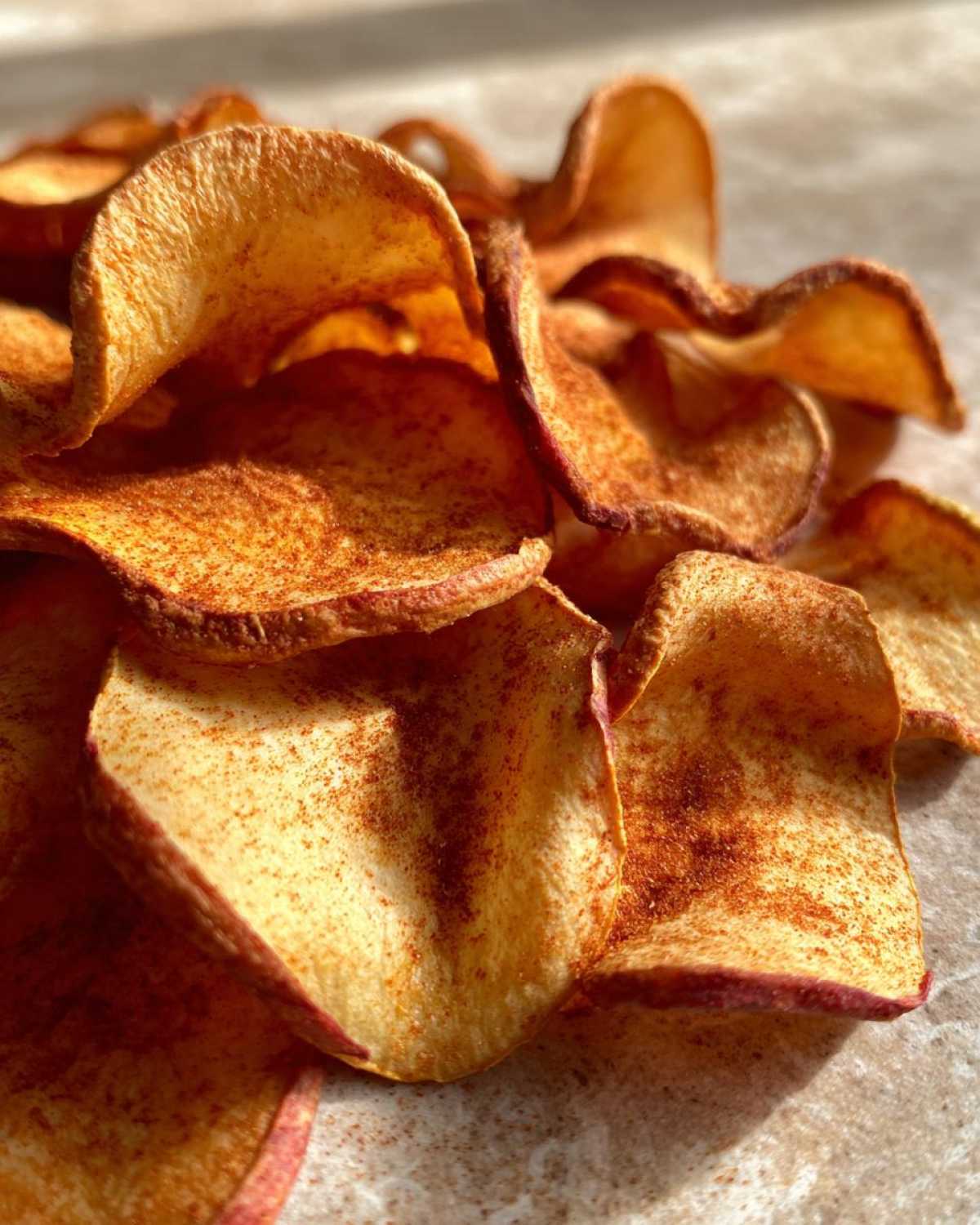 Kid-Friendly Oven-Baked Apple Chips - detail 2