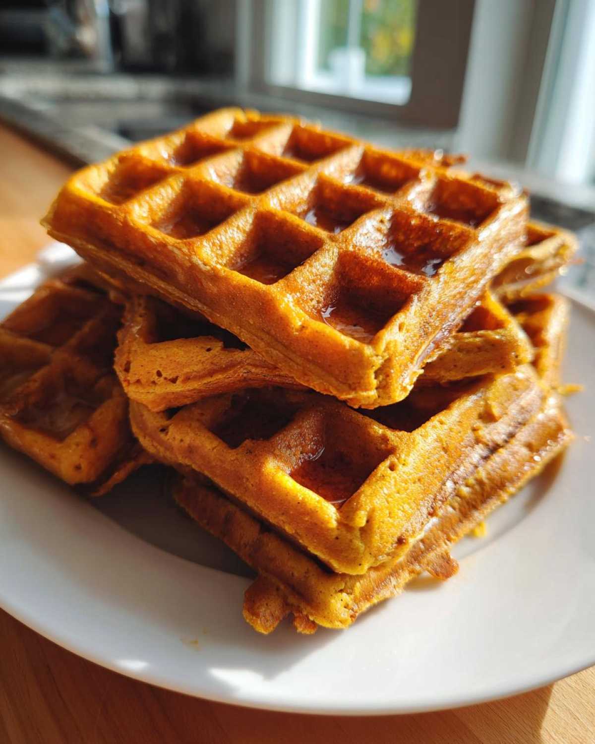 Kid-Friendly Pumpkin Spice Waffles (Healthy) - detail 1