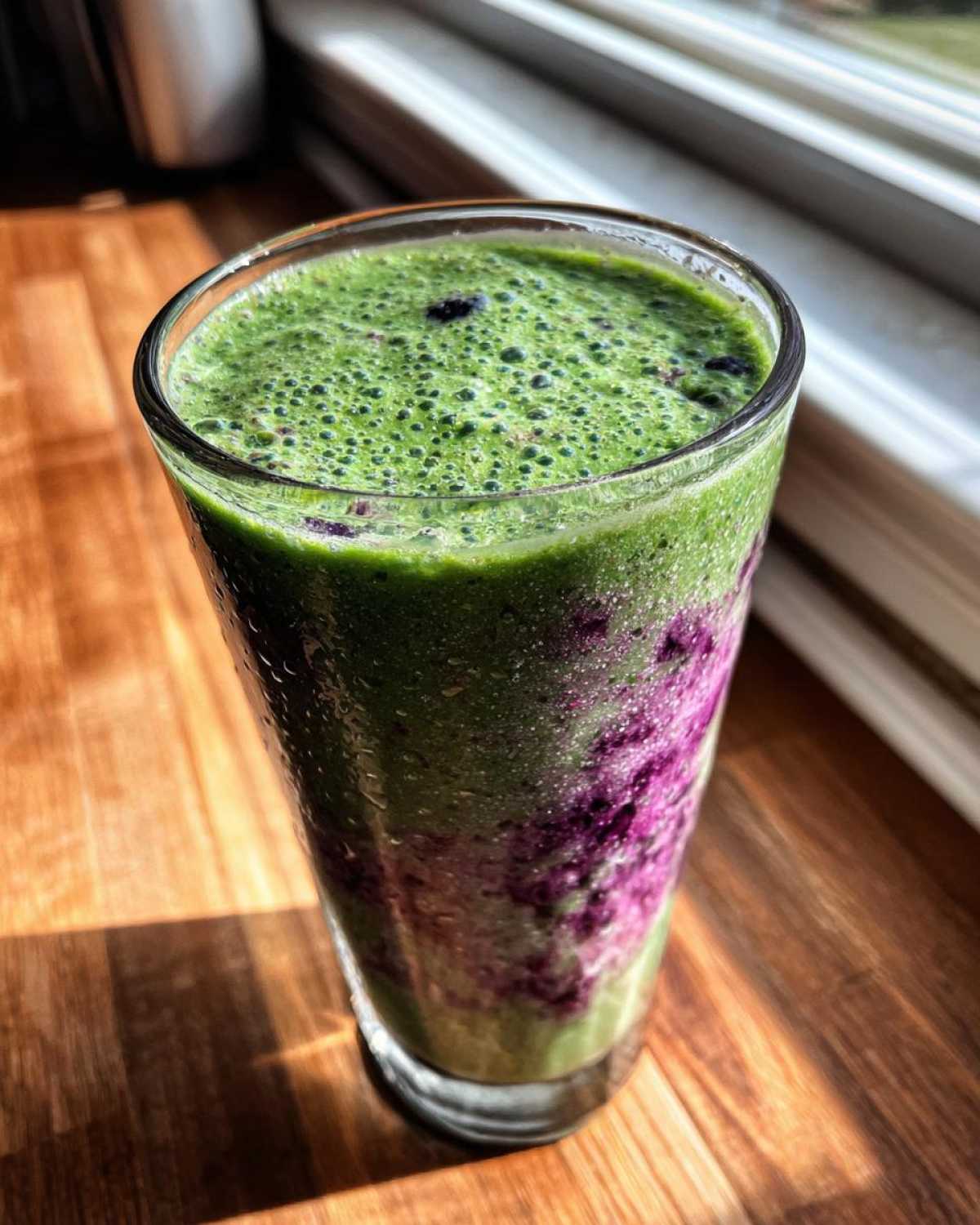 Blueberry Spinach Green Smoothie - detail 4