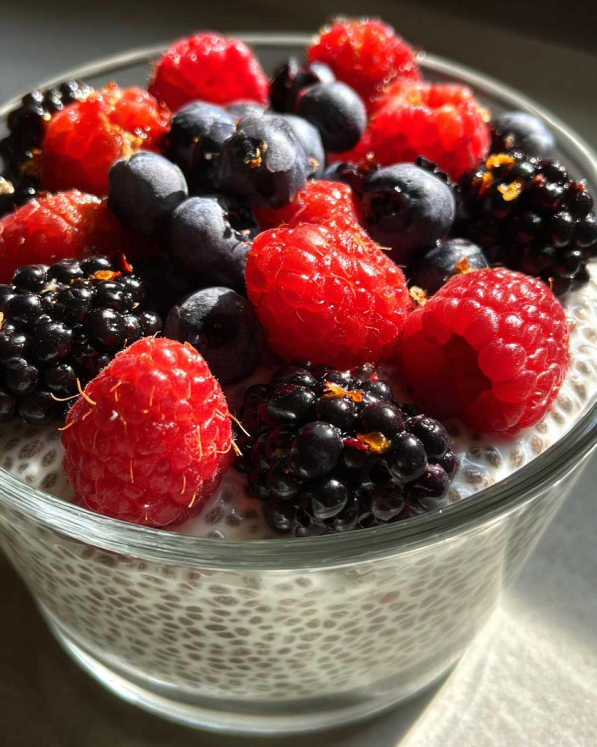 Chia Seed Pudding with Mixed Berries - detail 1