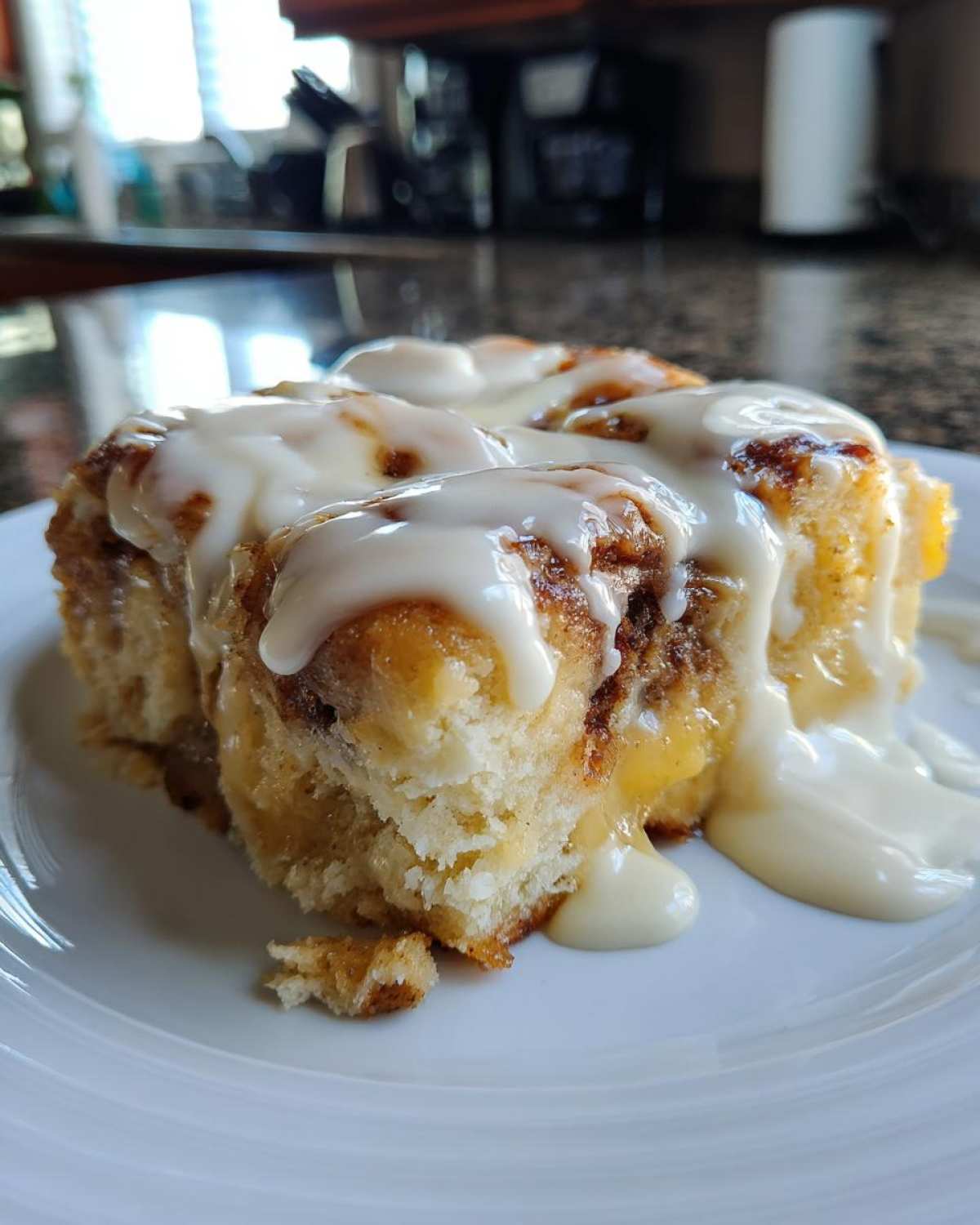 Christmas Morning Cinnamon Roll Casserole - detail 3