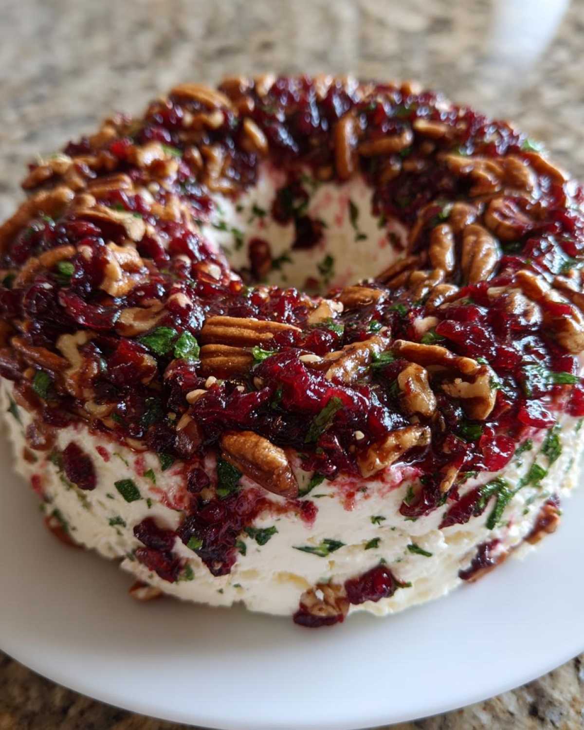 Cranberry Jalapeño Dip Wreath - detail 1