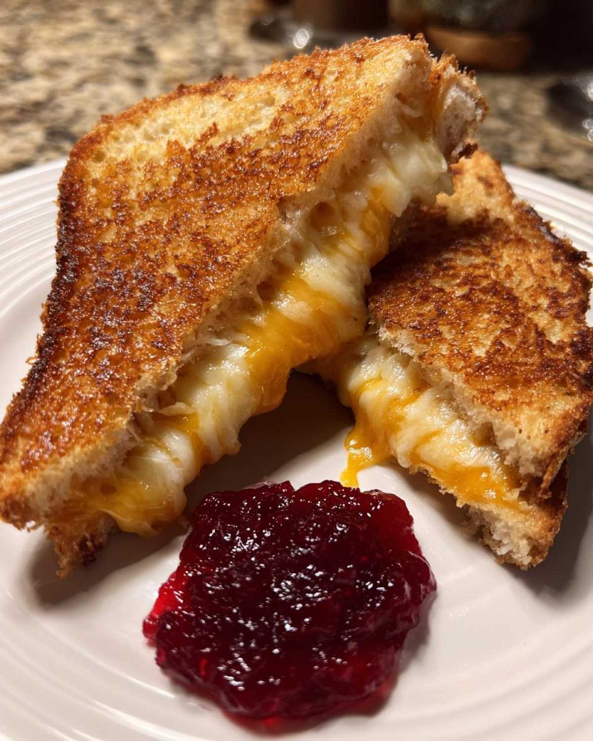 Grilled Cheese with Cranberry Relish - detail 1