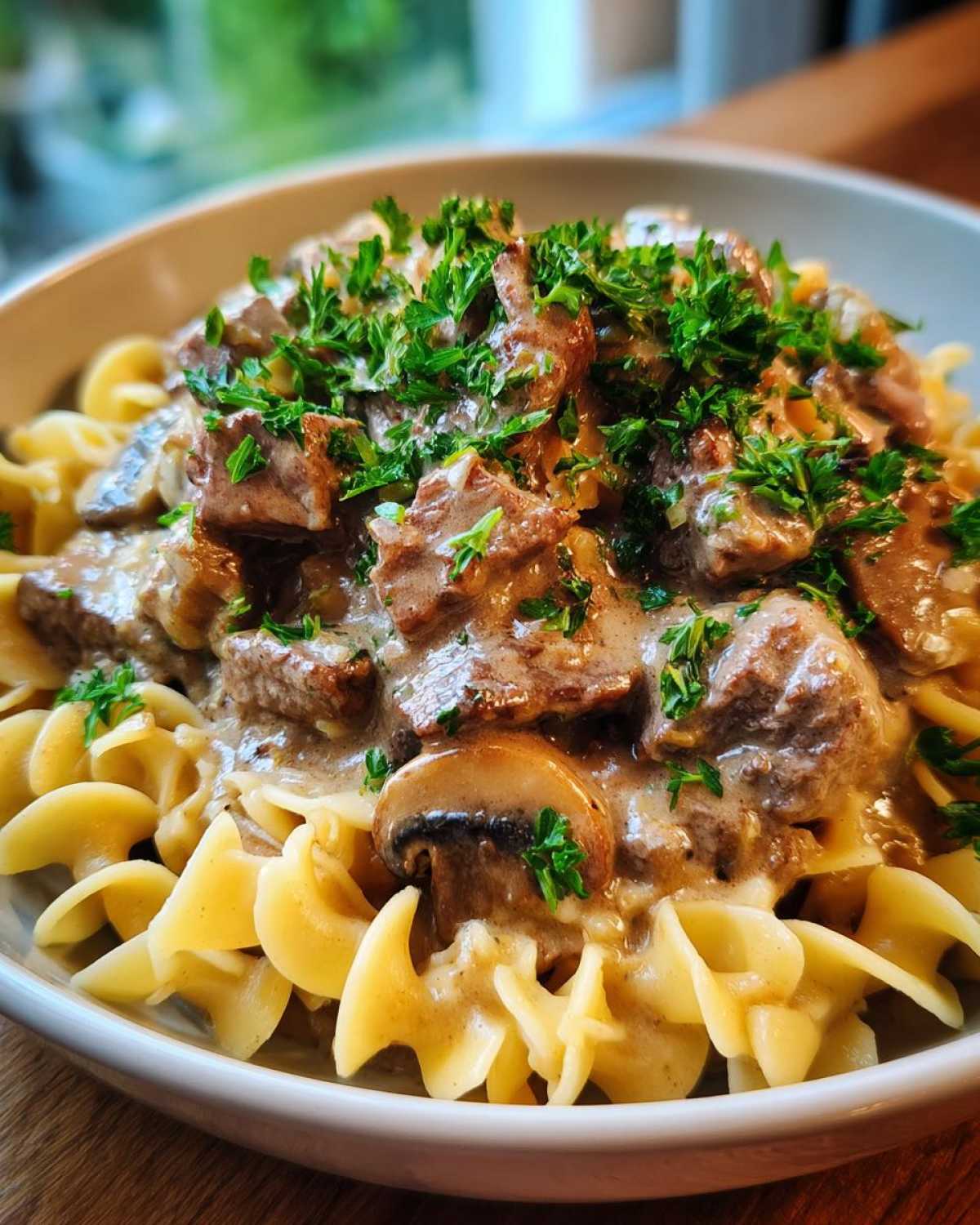 Instant Pot Beef Stroganoff with Mushrooms - detail 4