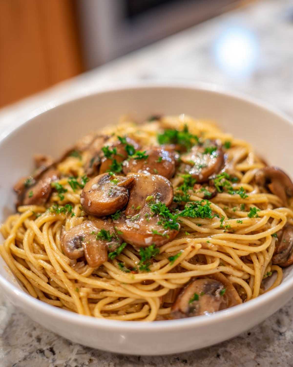 One-Pot Creamy Mushroom Pasta (Italian) - detail 2