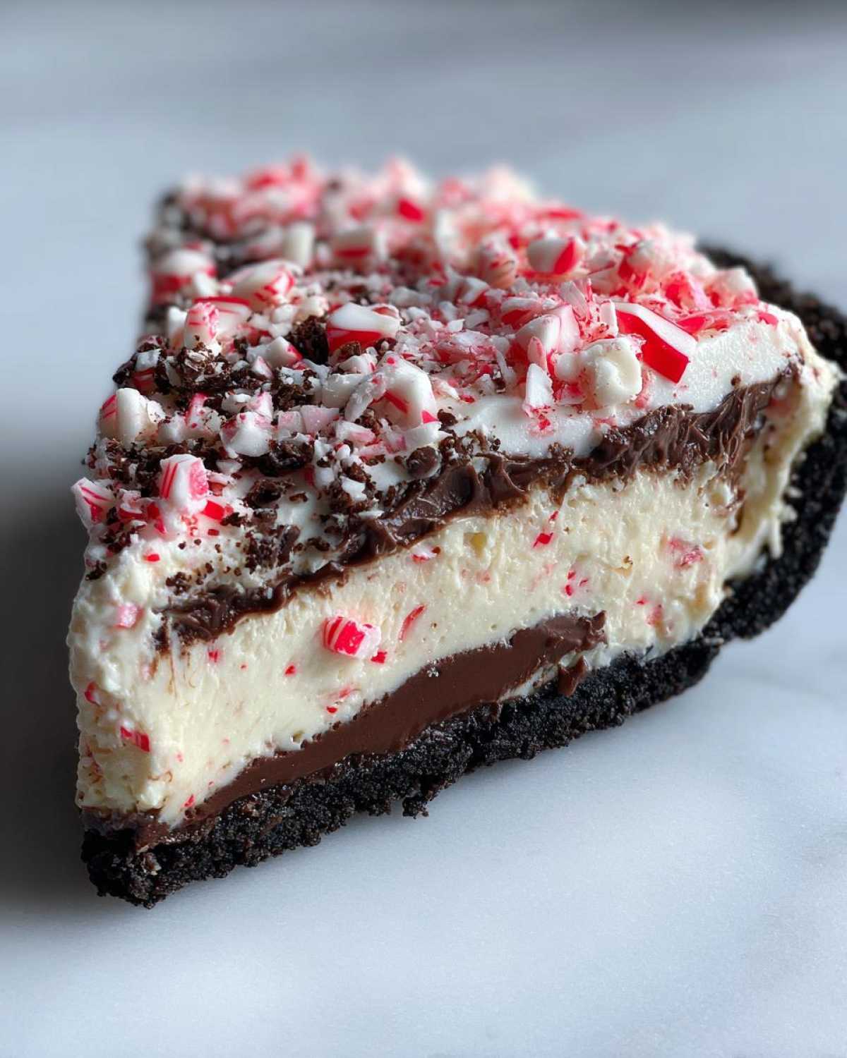 Candy Cane Chocolate Pie - detail 2