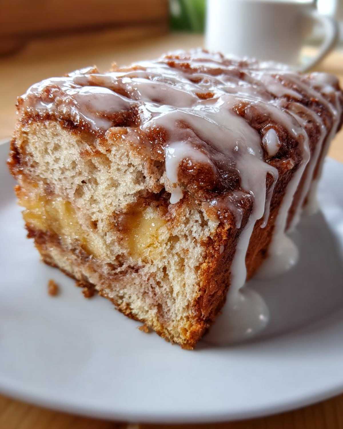 apple bread - detail 3
