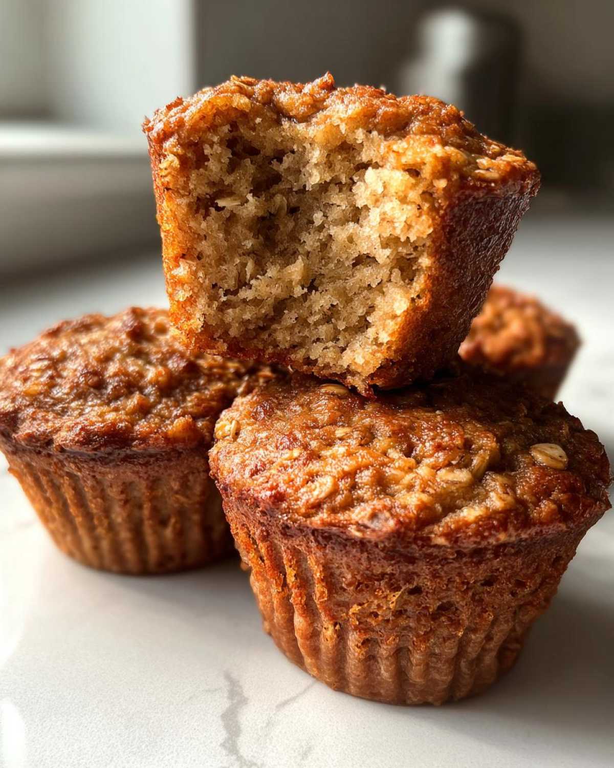 banana oatmeal muffins - detail 3