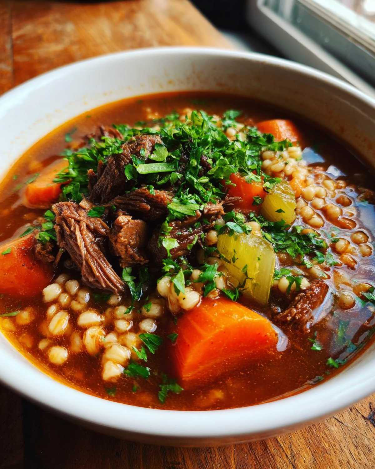 beef barley soup - detail 2