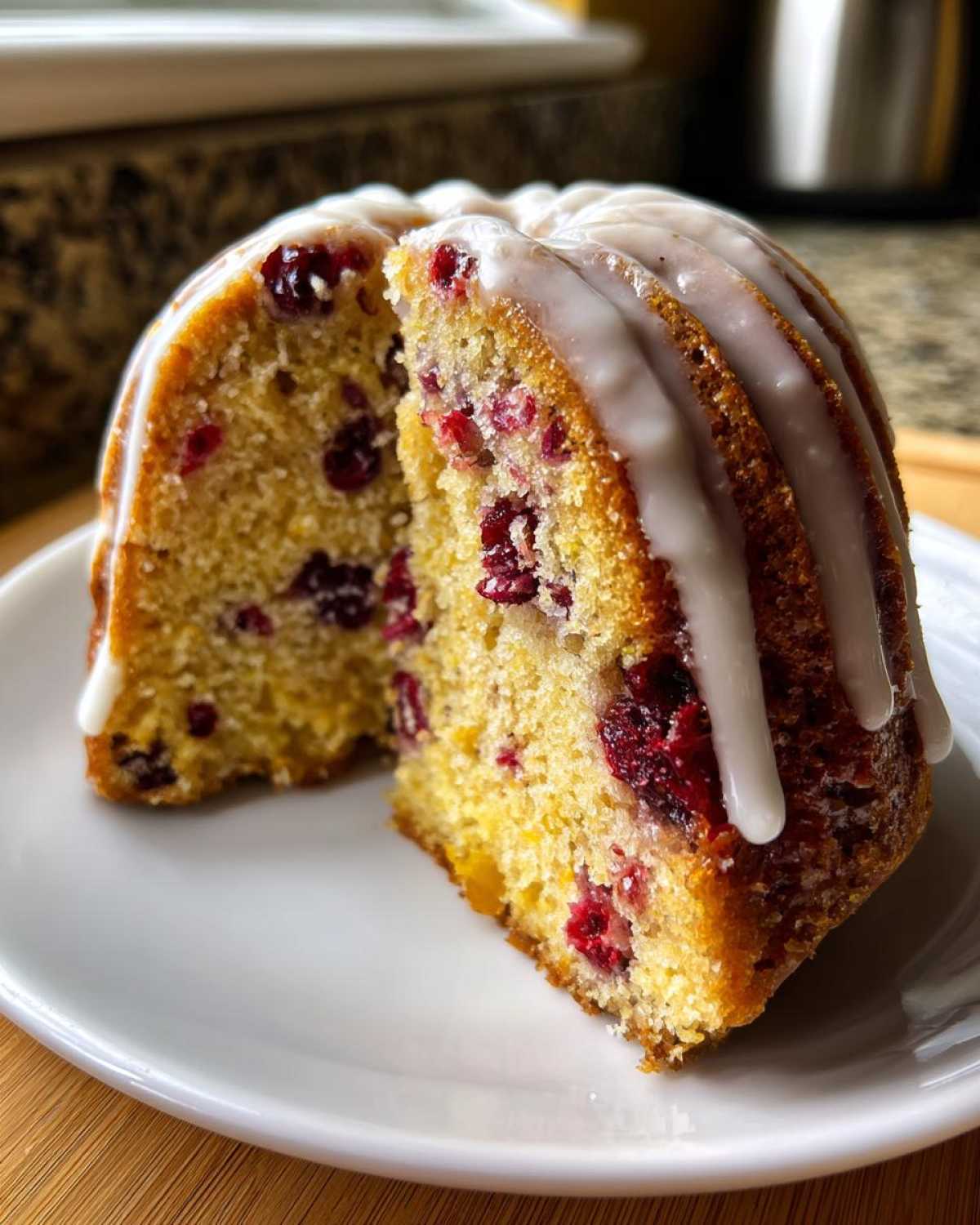 cranberry orange cake - detail 2