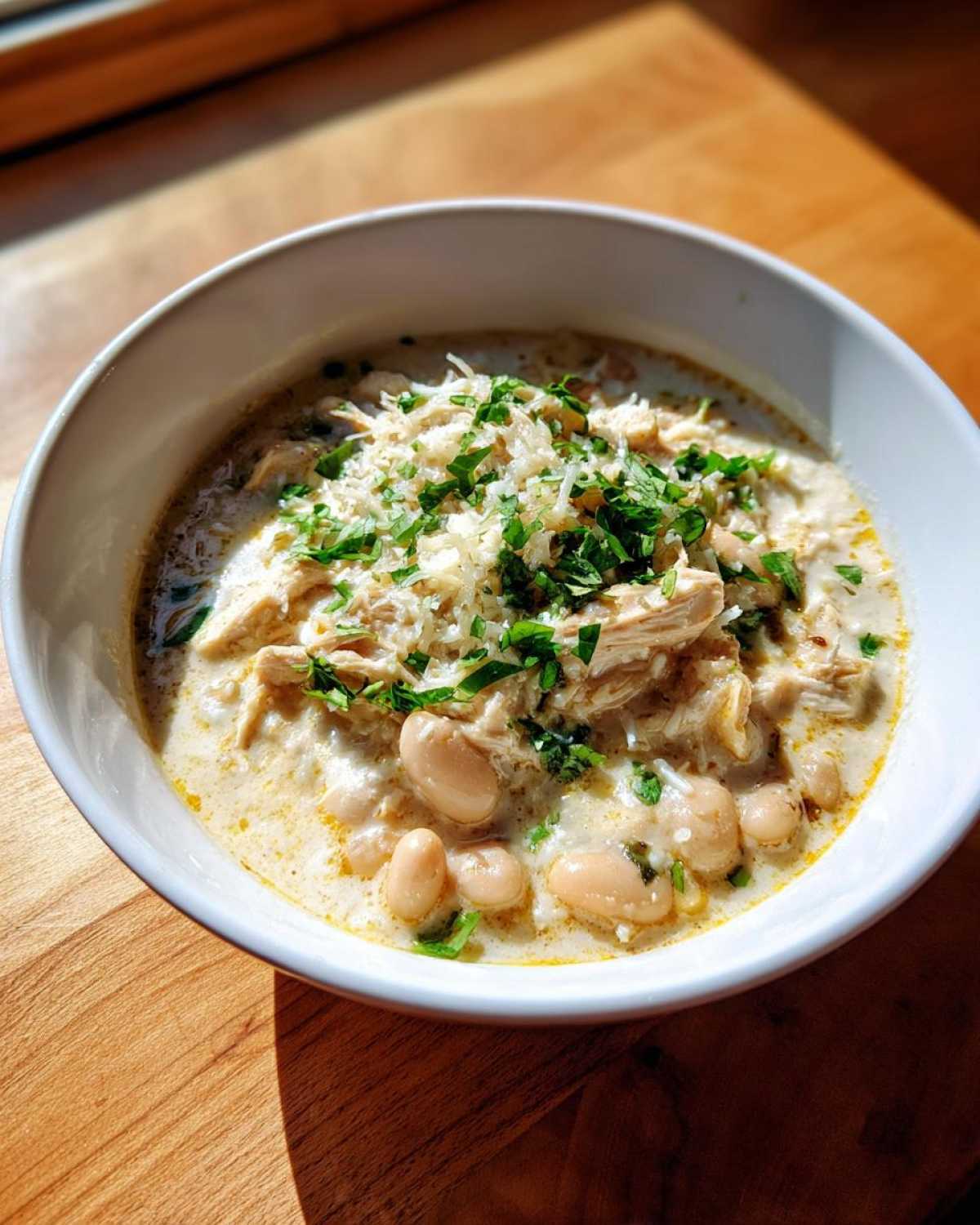 creamy white chicken chili - detail 4