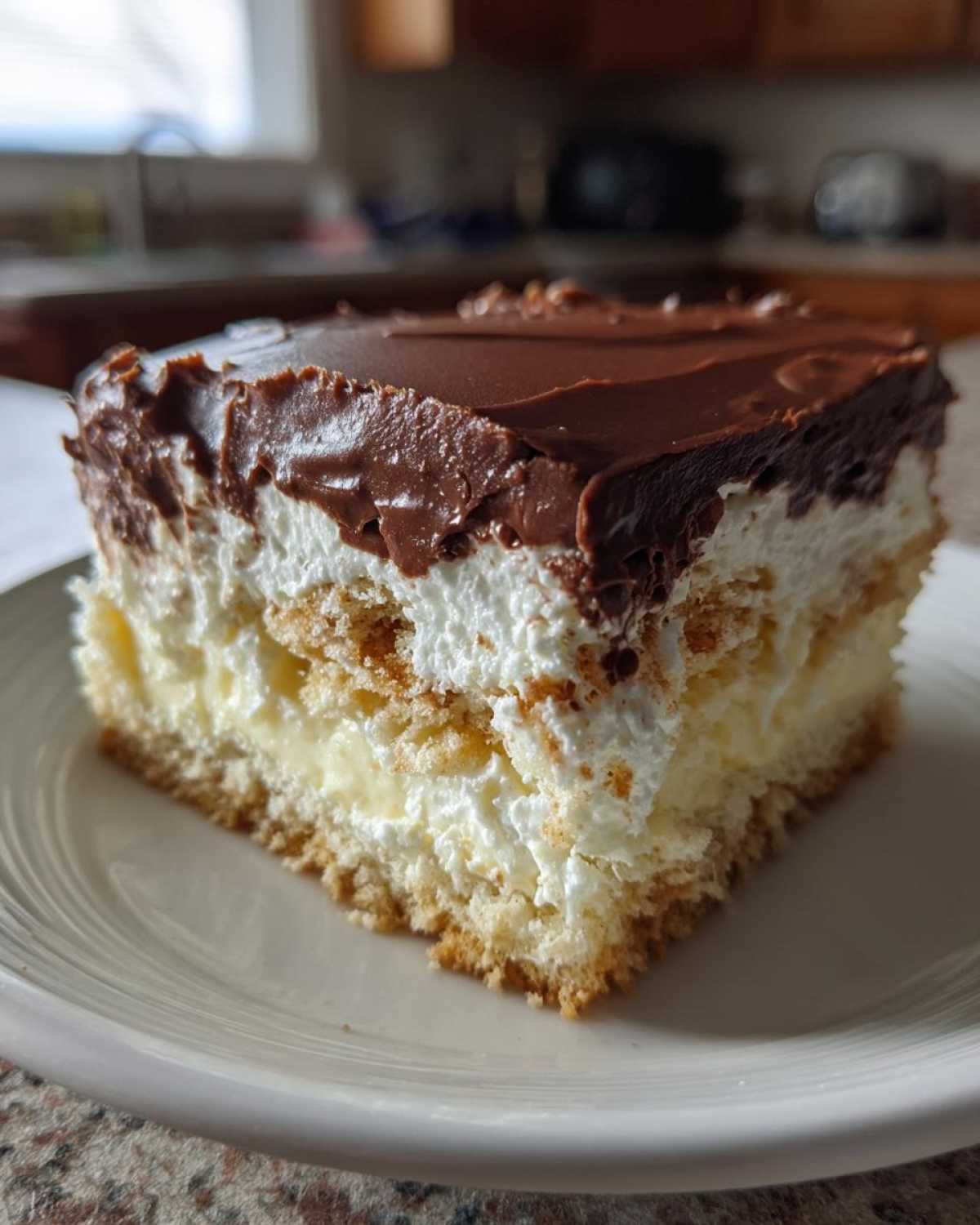 eclair cake - detail 2
