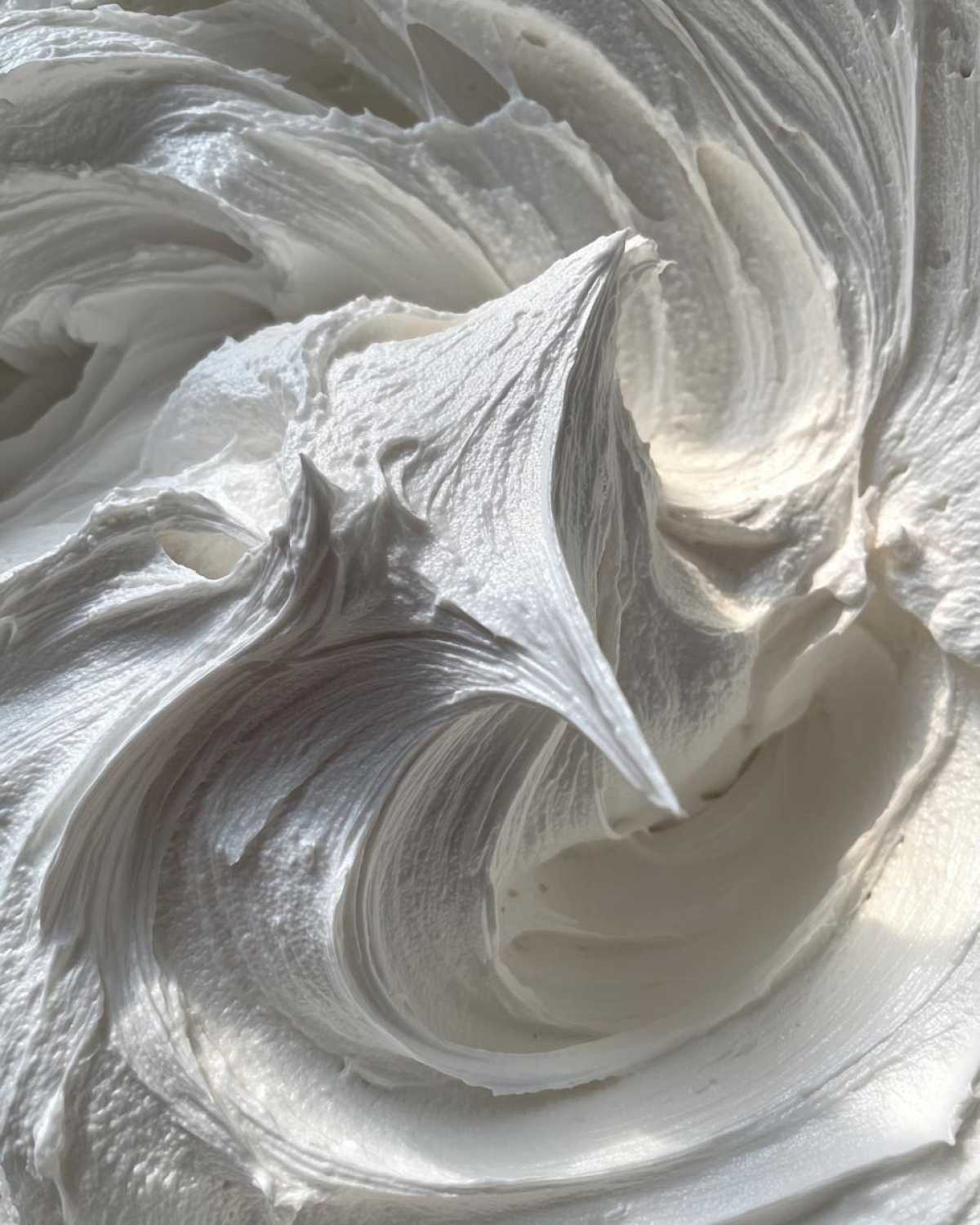 gingerbread house icing - detail 1