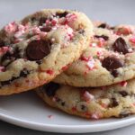 peppermint chocolate chip cookies