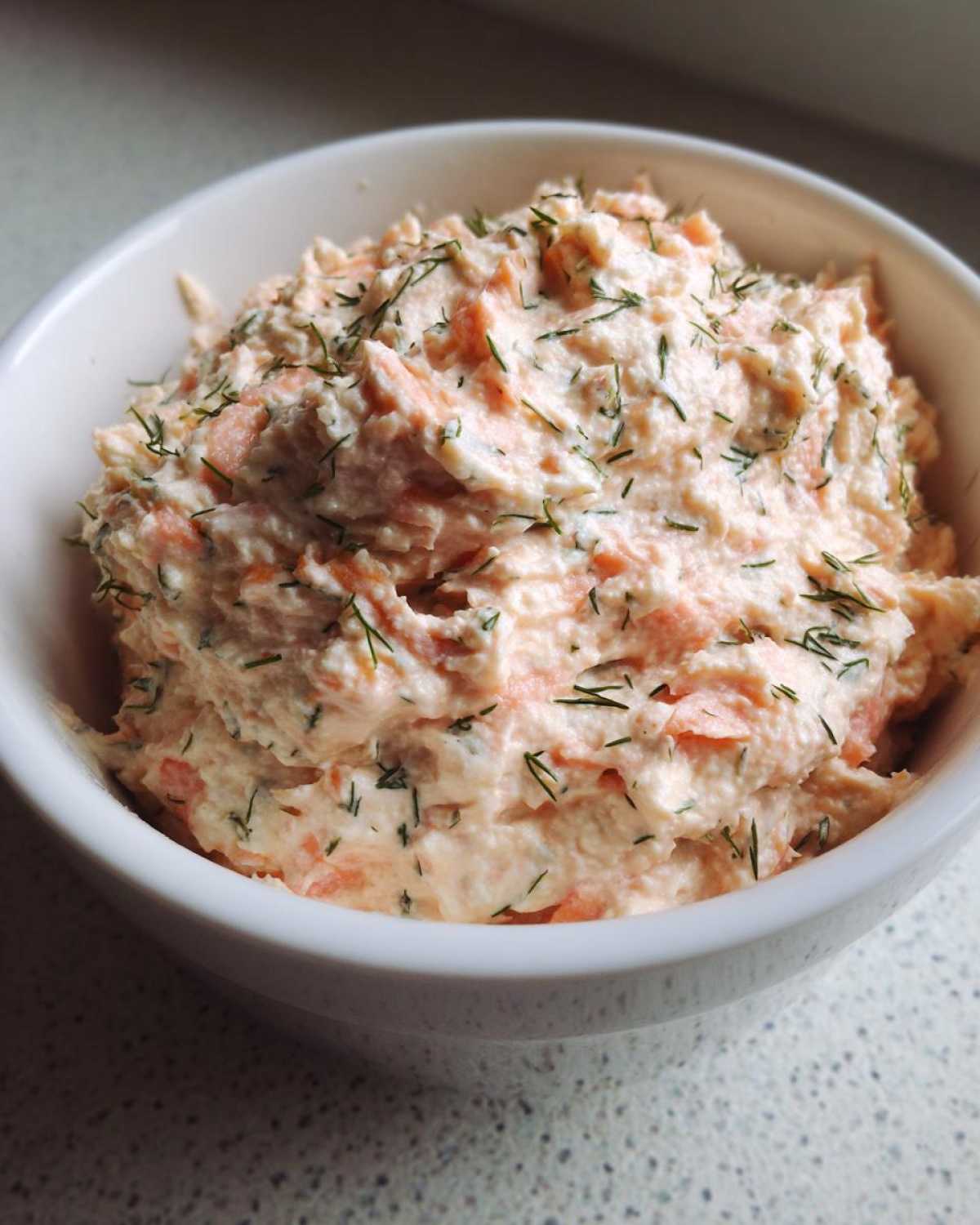 smoked salmon dip - detail 2