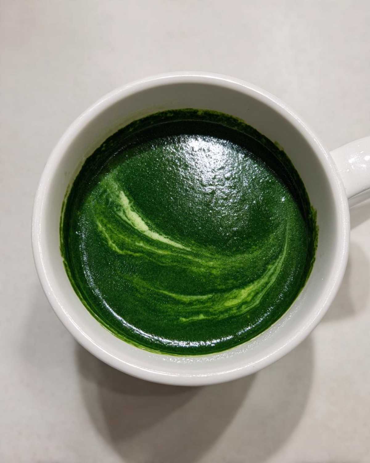 spinach soup - detail 3