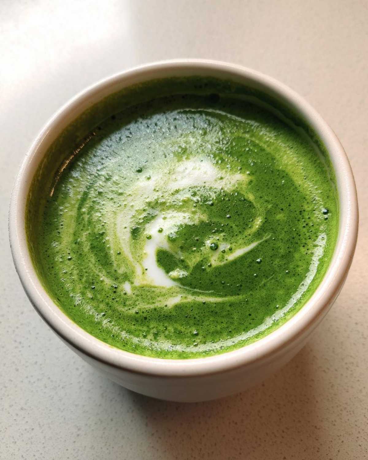 spinach soup - detail 4