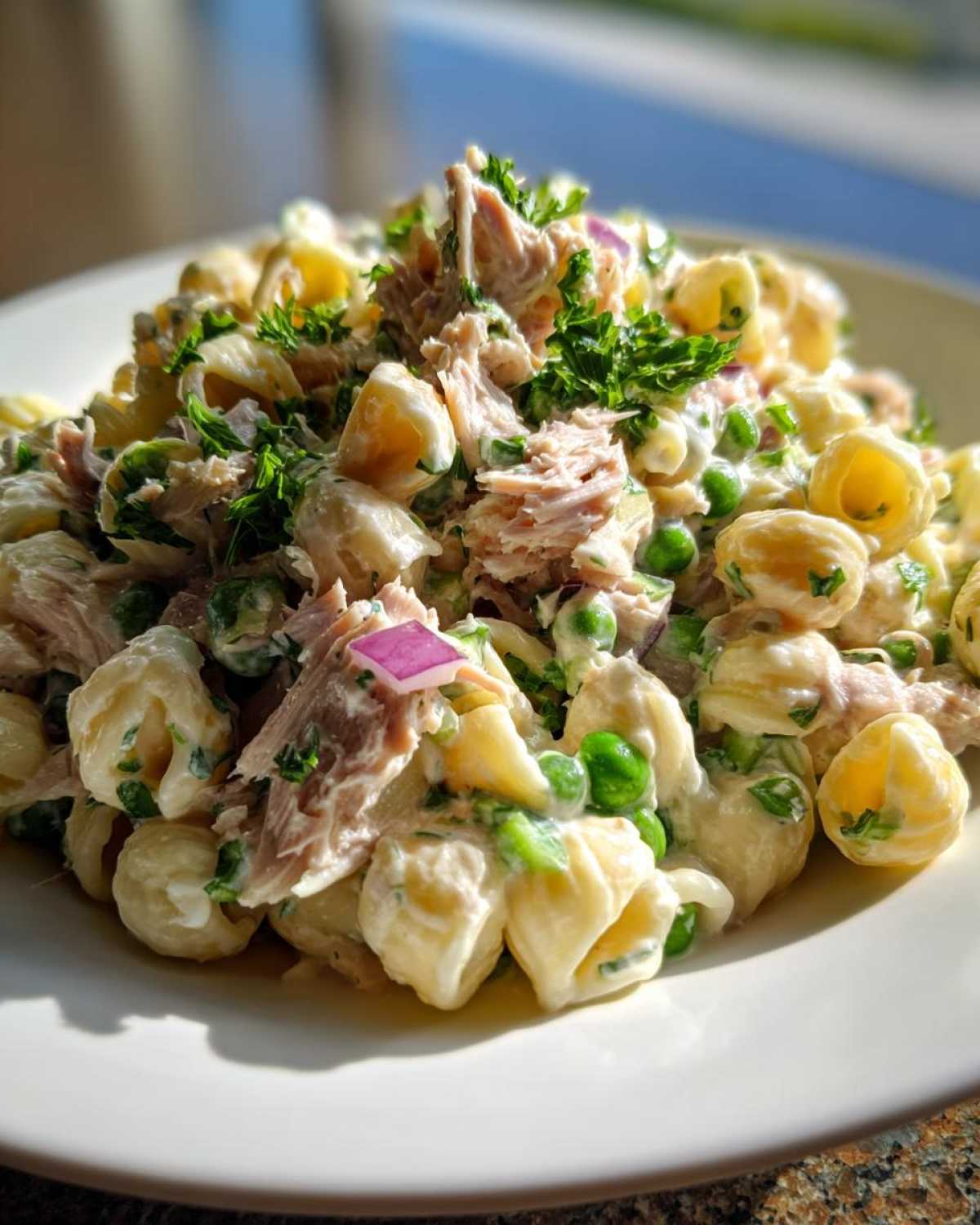 tuna pasta salad - detail 3