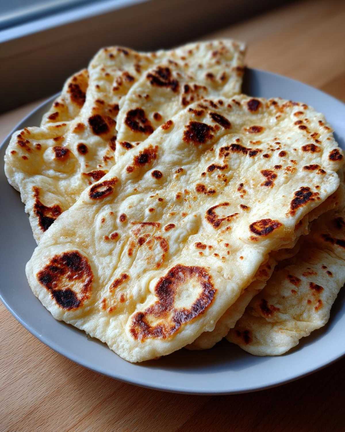 Amazing homemade naan bread with 8 puffs - childrecipe.com